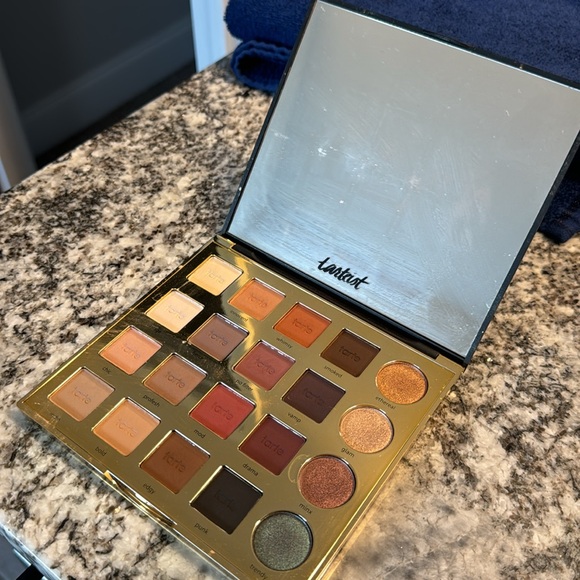 Tarte Tarteist PRO Eyeshadow Palette - Picture 4 of 4